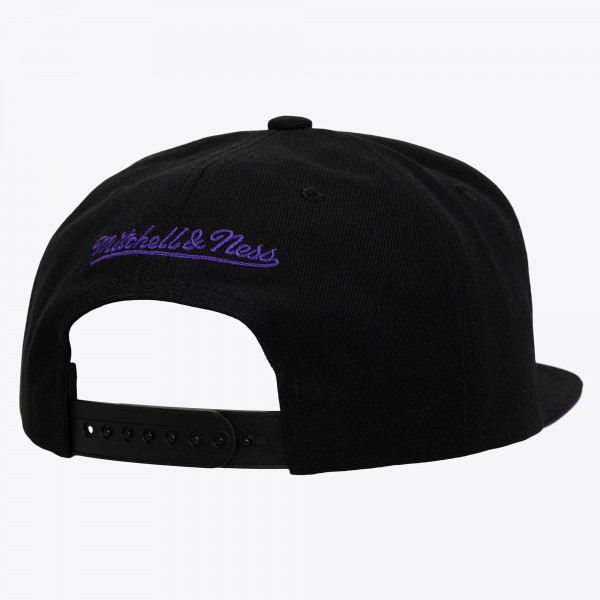 Бейсболка Los Angeles Lakers Mitchell & Ness Purple/Black Color Pop