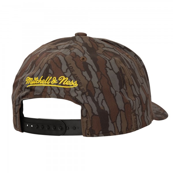 Бейсболка Los Angeles Lakers Mitchell & Ness Camo Hidden Pro-Crown