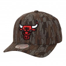 Бейсболка Chicago Bulls Mitchell & Ness Camo Hidden Pro-Crown