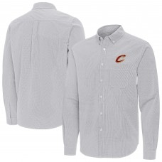 Cleveland Cavaliers Antigua Gray Porter Woven Long Sleeve Button-Down Shirt