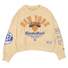 WoNew York Knicks New Era Tan 2025/26 City Edition Sweatshirt