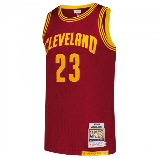 Джерси Cleveland Cavaliers LeBron James Mitchell & Ness Wine Hardwood Classics 2015/16 Authentic