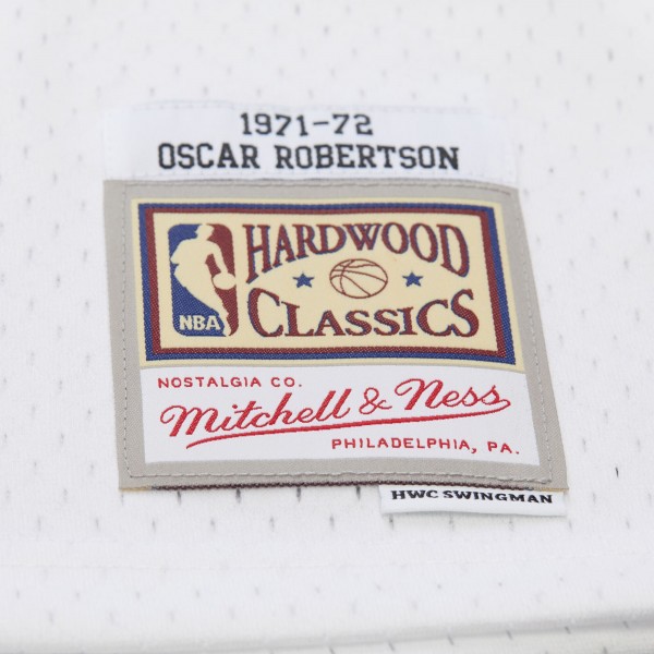Джерси Milwaukee Bucks Oscar Robertson Mitchell & Ness White Hardwood Classics Swingman