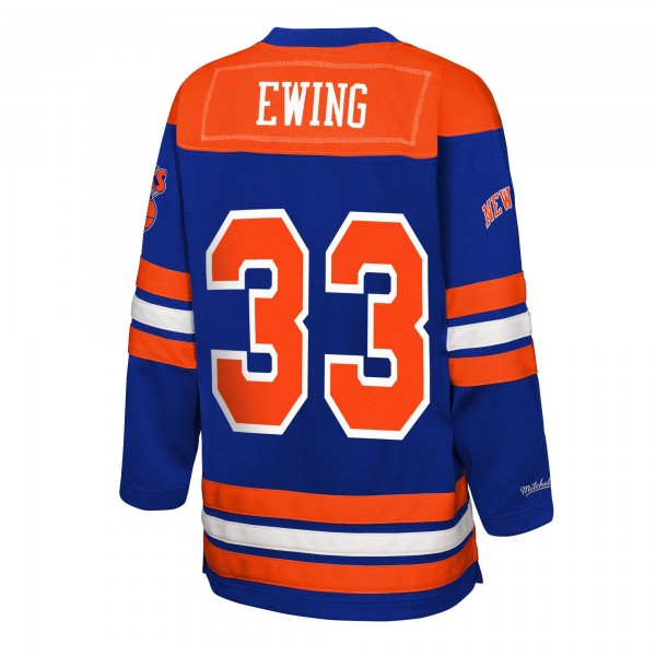 Подростковая New York Knicks Patrick Ewing Mitchell & Ness Blue Maxxed Out 2.0 Fashion Hockey Jersey
