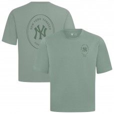 New York Yankees Levelwear Green Signet Oversized Luxe Signature Knit T-Shirt