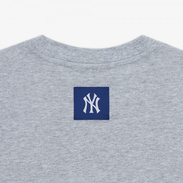 New York Yankees New York or Nowhere x New Era Heather Gray Signature T-Shirt