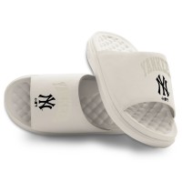 Unisex New York Yankees ISlide Cream Tonal Pop Motive Slide Sandals