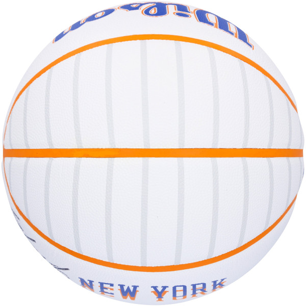 Мяч с автографом Carmelo Anthony New York Knicks Fanatics Authentic Wilson 2024-25 City Edition Collector