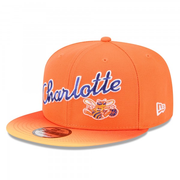 Бейсболка Charlotte Hornets New Era 2025/26 City Edition Alternate 9FIFTY Snapback - Orange