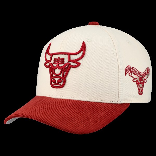 Бейсболка Chicago Bulls Mitchell & Ness Cream/Red Two-Tone Pro-Crown