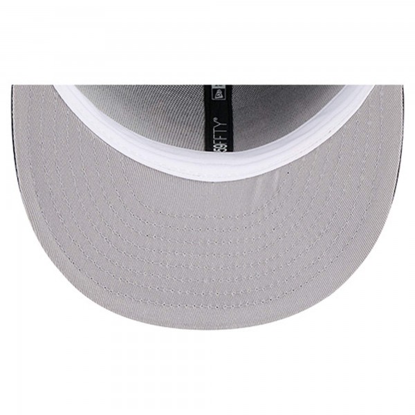 Бейсболка Chicago Bulls New Era Black Core Logo 59FIFTY