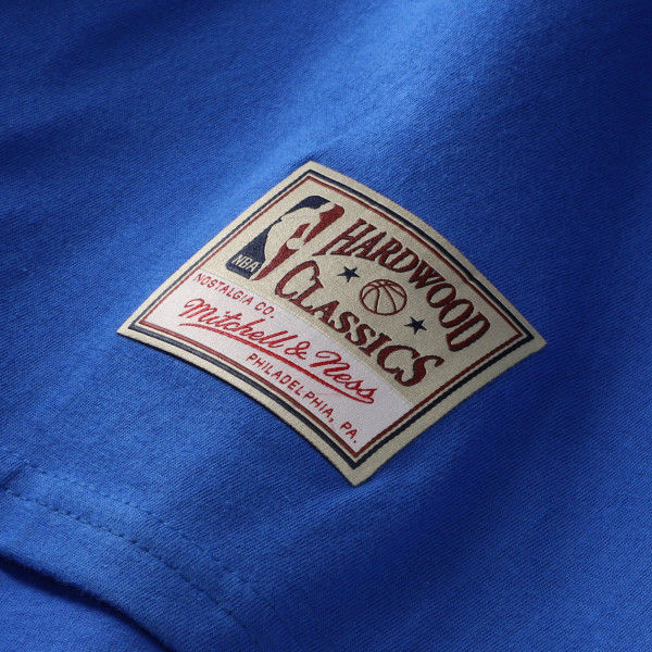 Футболка New York Knicks Carmelo Anthony Mitchell & Ness Royal Hardwood Classics Retro Name & Number