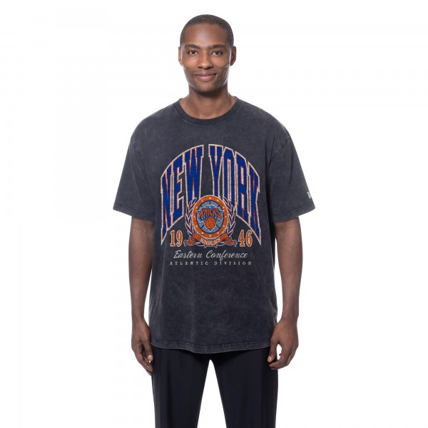 New York Knicks New Era Black Sport Classics Mineral Washed T-Shirt