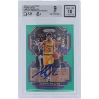 Austin Reaves Los Angeles Lakers Autographed 2021-22 Panini Prizm Green Prizm #165 Beckett Fanatics Witnessed Authenticated 9/10 Rookie Card