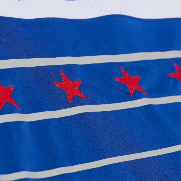 Джерси 2006 NBA All-Star Game Allen Iverson Mitchell & Ness White/Blue Authentic