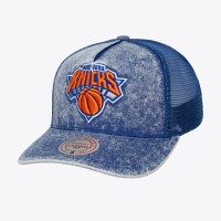 Бейсболка New York Knicks Mitchell & Ness Blue Gameday Snow Wash