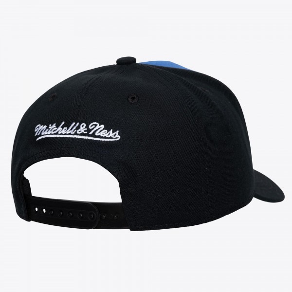 New York Knicks Mitchell & Ness Blue Legendary Home Pro Pinch Snapback Hat