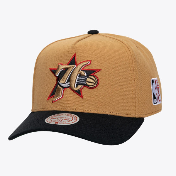 Бейсболка Philadelphia 76ers Mitchell & Ness Gold Legendary Home Pro Pinch
