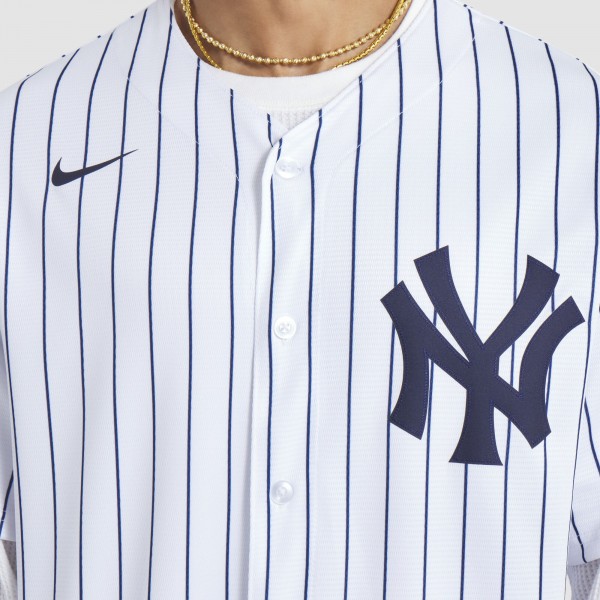 Игровая джерси New York Yankees Ichiro Suzuki Nike White 2025 Baseball Hall of Fame Name & Number Retired Replica