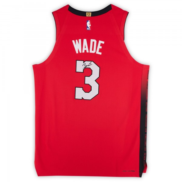 Игровая джерси Dwyane Wade Miami Heat Autographed Fanatics Authentic Red Nike 2024-25 City Edition Authentic