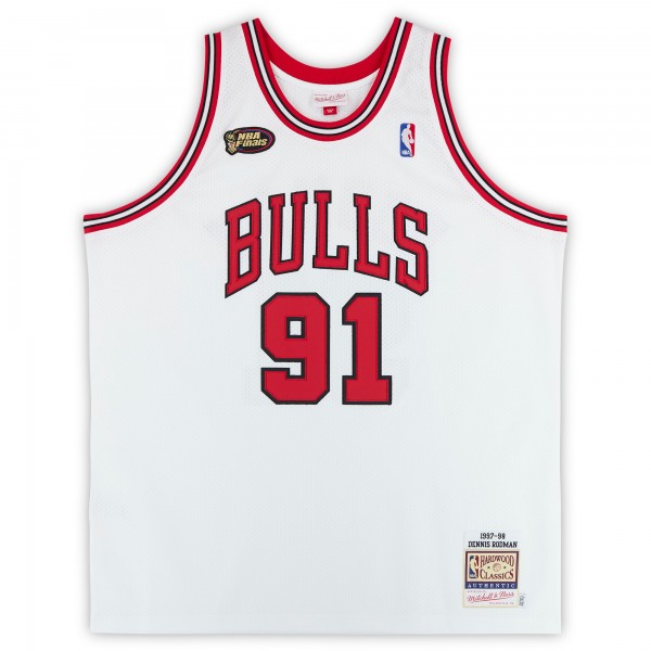 Игровая джерси Dennis Rodman Chicago Bulls Autographed Fanatics Authentic White Mitchell & Ness 1997-98 Authentic with Finals Patch