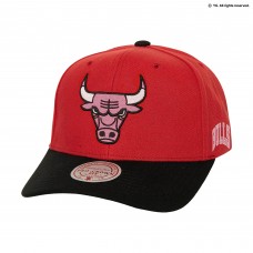 Бейсболка Chicago Bulls Mitchell & Ness x BLACKPINK Red Pro Crown - Limited Edition