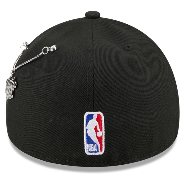 Бейсболка Brooklyn Nets New Era Black 2026 NBA Draft On-Stage Crystal A-Frame 59FORTY