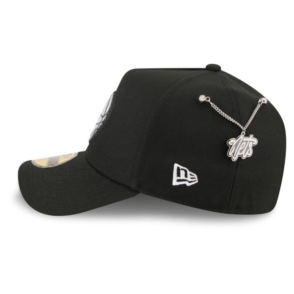 Бейсболка Brooklyn Nets New Era Black 2026 NBA Draft On-Stage Crystal A-Frame 59FORTY