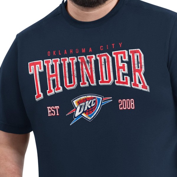 Футболка Oklahoma City Thunder G-III Sports by Carl Banks Navy Adaptive Classic Team Spirit