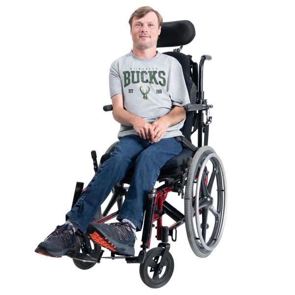 Milwaukee Bucks G-III Sports by Carl Banks Gray Adaptive Classic Team Spirit Short Sleeve T-Shirt