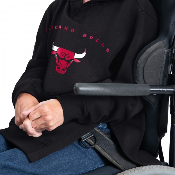 Толстовка Chicago Bulls G-III Sports by Carl Banks Black Adaptive Team Arc Fleece