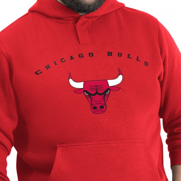 Толстовка Chicago Bulls G-III Sports by Carl Banks Red Adaptive Team Arc Fleece