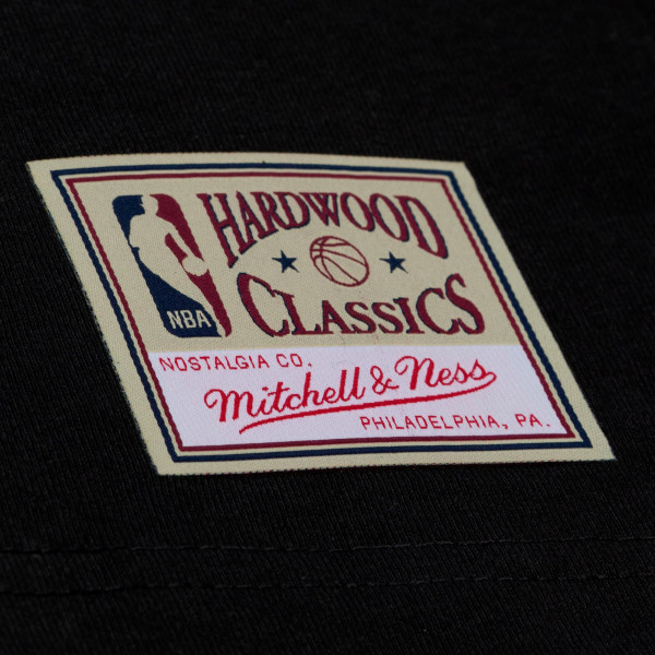 Футболка New York Knicks Mitchell & Ness x LRG Black Wild Art