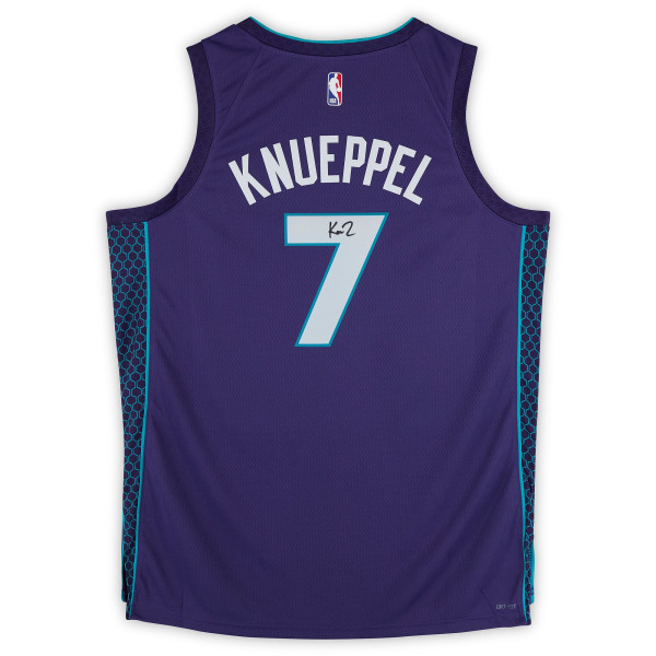 Джерси с автографом Kon Knueppel Charlotte Hornets Fanatics Authentic Purple Jordan Brand Statement Edition Swingman