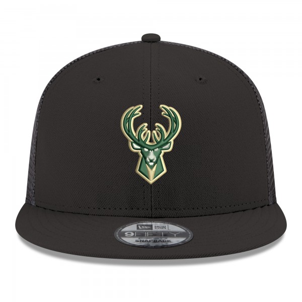 Бейсболка Milwaukee Bucks New Era Black Core Logo Meshback 9FIFTY Snapback