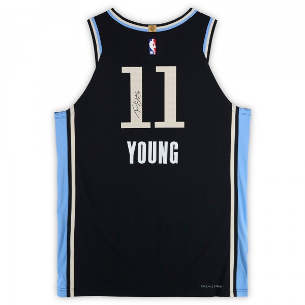 Игровая джерси Trae Young Atlanta Hawks Autographed Fanatics Authentic Black Nike 2023-24 City Edition Authentic