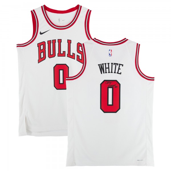 Игровая джерси Coby White Chicago Bulls Autographed Fanatics Authentic White Nike Association Edition Swingman