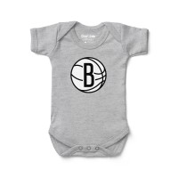 Малышам Brooklyn Nets Chad & Jake Heather Gray Logo Bodysuit