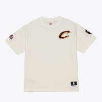 Cleveland Cavaliers Mitchell & Ness Cream Hardwood Classics Chainstitch Premium T-Shirt