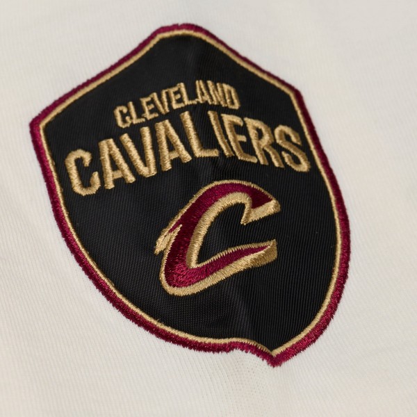 Cleveland Cavaliers Mitchell & Ness Cream Hardwood Classics Chainstitch Premium T-Shirt