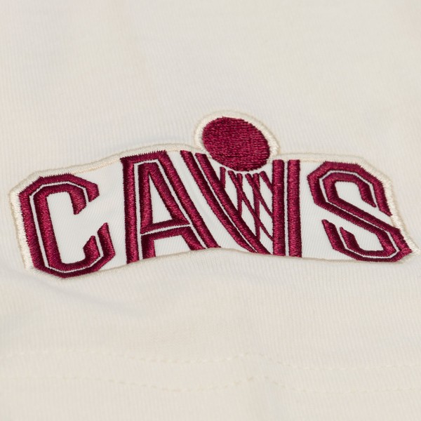 Cleveland Cavaliers Mitchell & Ness Cream Hardwood Classics Chainstitch Premium T-Shirt
