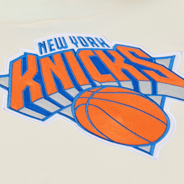 New York Knicks Mitchell & Ness Cream Hardwood Classics Chainstitch Premium Fleece Hoodie