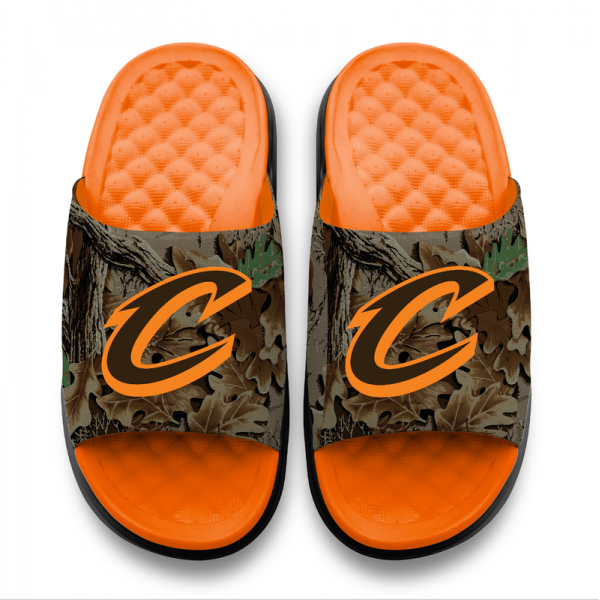 Unisex Cleveland Cavaliers ISlide RealTree Advantage Camo Motive Slide Sandals