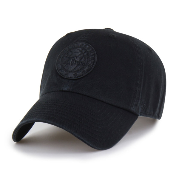 Бейсболка Philadelphia 76ers 47 Black on Black Clean Up