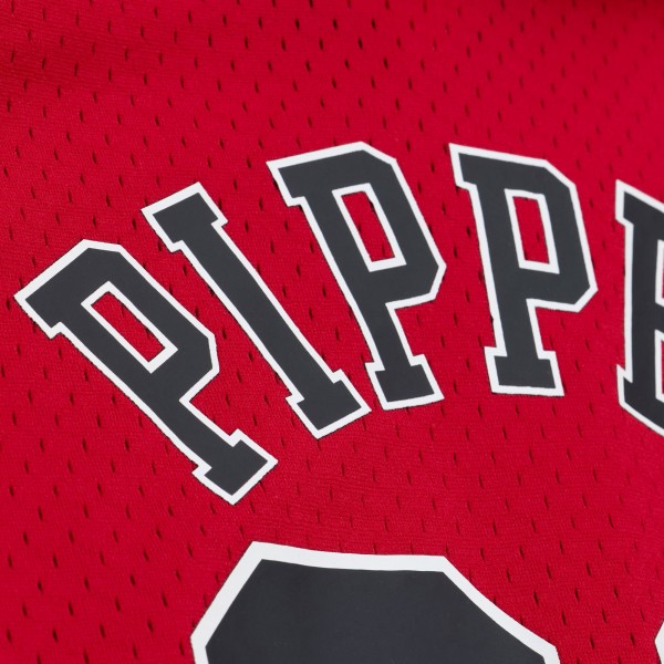 Футболка с капюшоном Chicago Bulls Scottie Pippen Mitchell & Ness Red Mesh Name & Number