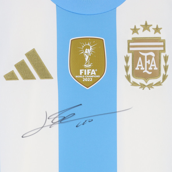 Джерси с автографом Lionel Messi Argentina National Team Fanatics Authentic Argentina 2024-25 Home adidas - Front Signed