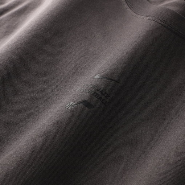 Футболка Utah Jazz Nike 2026 Standard Issue Pre-Game Max 90 - Charcoal