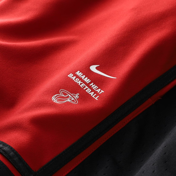 Шорты Miami Heat Nike 2026 Standard Issue Pre-Game Pro - Red