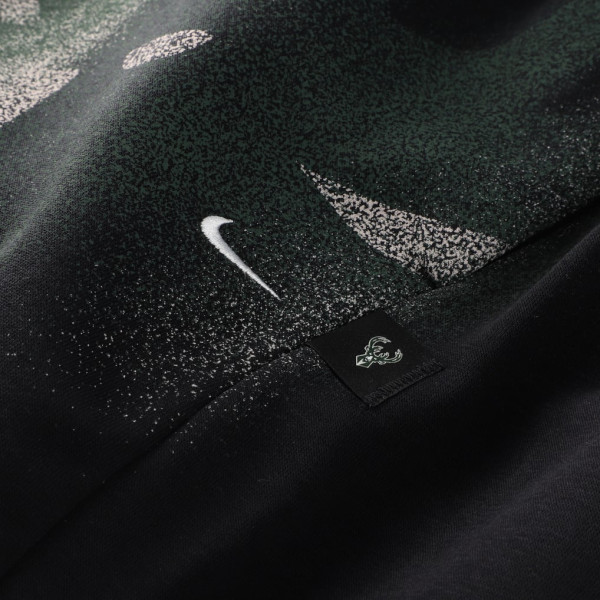Шорты Milwaukee Bucks Nike 2026 Standard Issue Practice Icon Fleece - Black