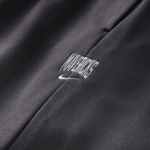 Штаны Dallas Mavericks Nike 2026 Standard Issue Travel Washed Fleece - Charcoal